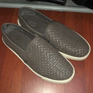 Vince gray leather flats